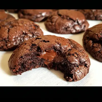 Keto Flourless Fudge Cookies: Rich Low-Carb Dessert