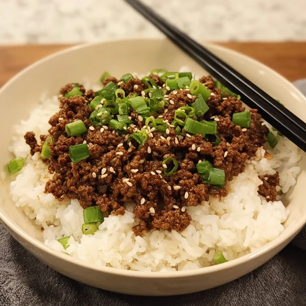 Quick & Easy Korean Ground Beef Bowl
