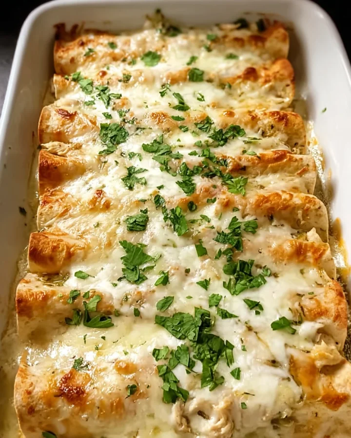 Creamy White Chicken Enchiladas: Easy Dinner Recipe
